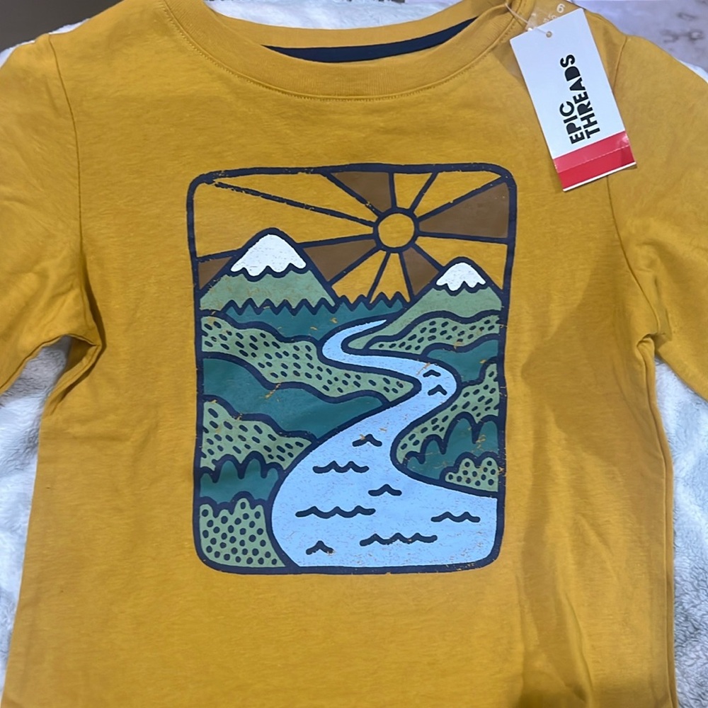 NWT BOYS EPIC THREADS